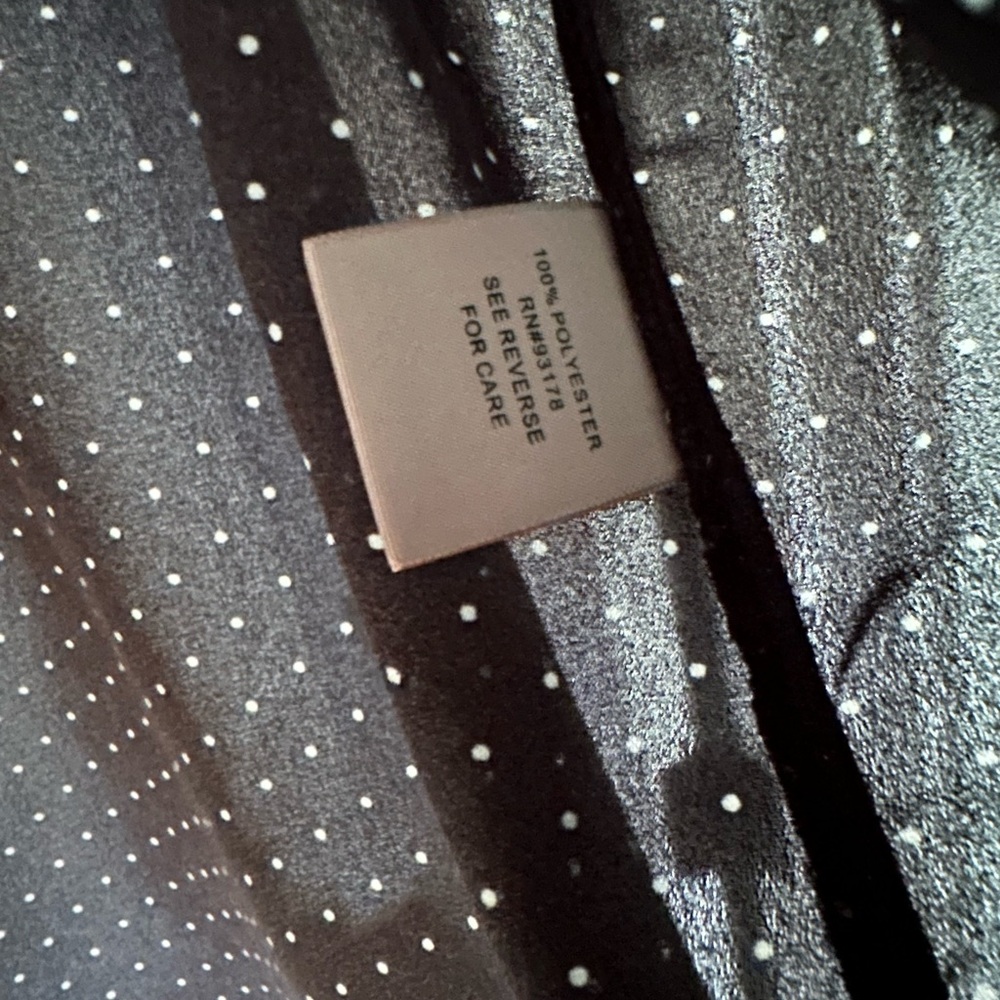 Lovely Philosophy Black and White Polka Dot Short Sleeve V Neck Too Size 2X VGUC - Picture 4 of 5